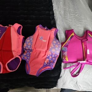 Speedo And 2 Other Children Swim Vests